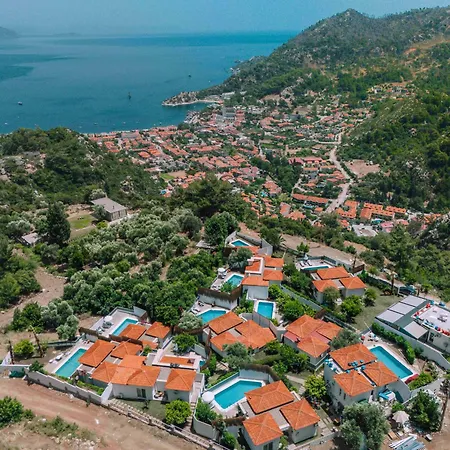 Hotel de apartamente Alya Country 2*